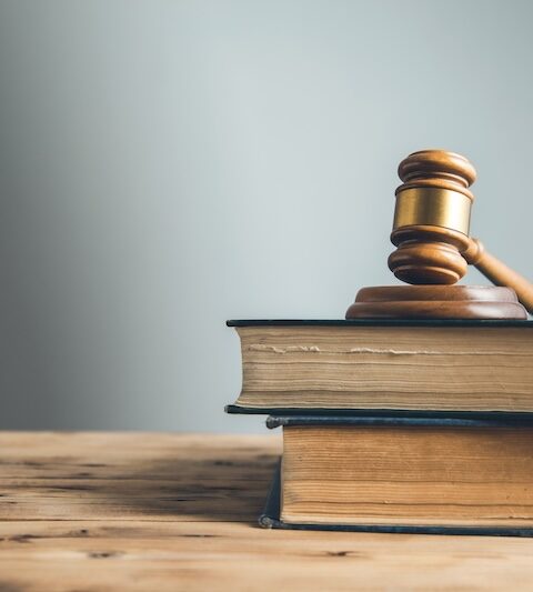 Dommar klubba och lagböcker